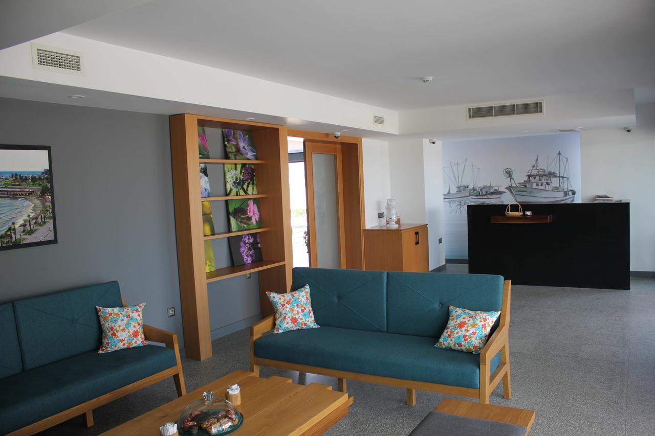 Port Marina Hotel Karatas Kültér fotó
